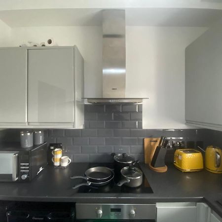 Swanky Apartments Бирмингам Екстериор снимка